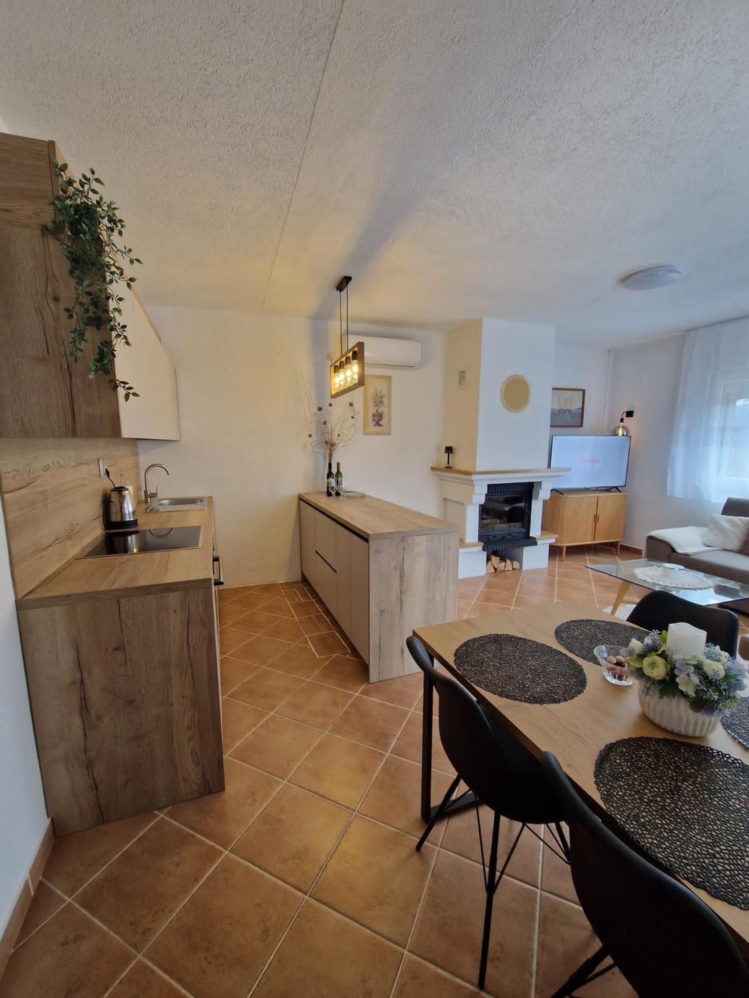 Village Apartment Zagvozd 外观 照片