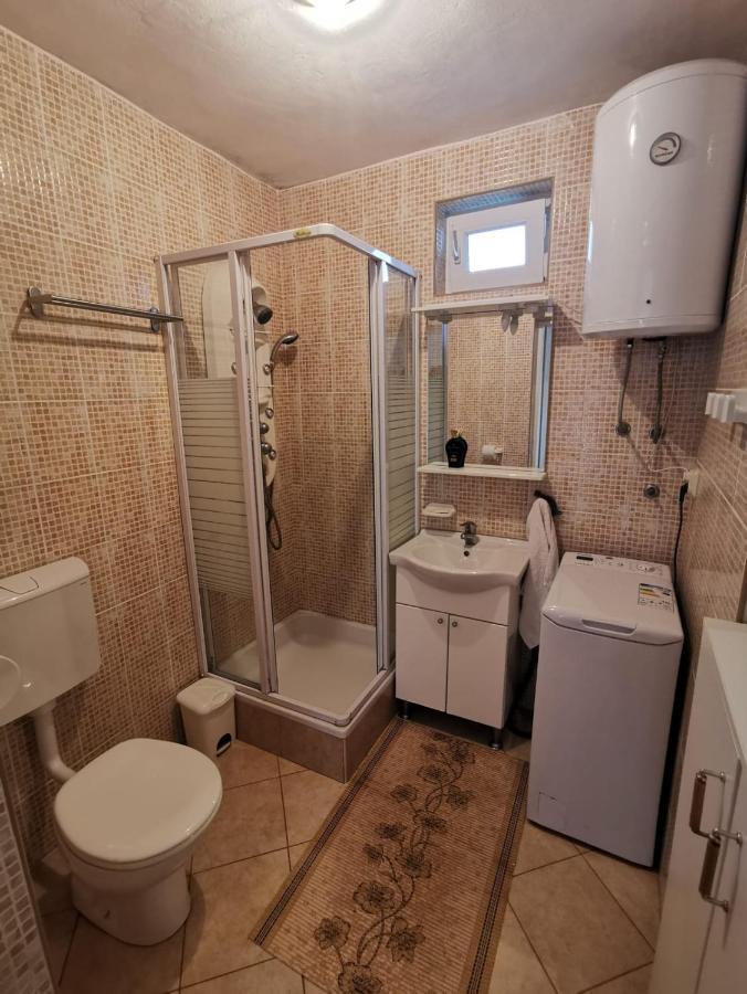 Village Apartment Zagvozd 外观 照片